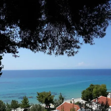 Leaf & Sea Villa